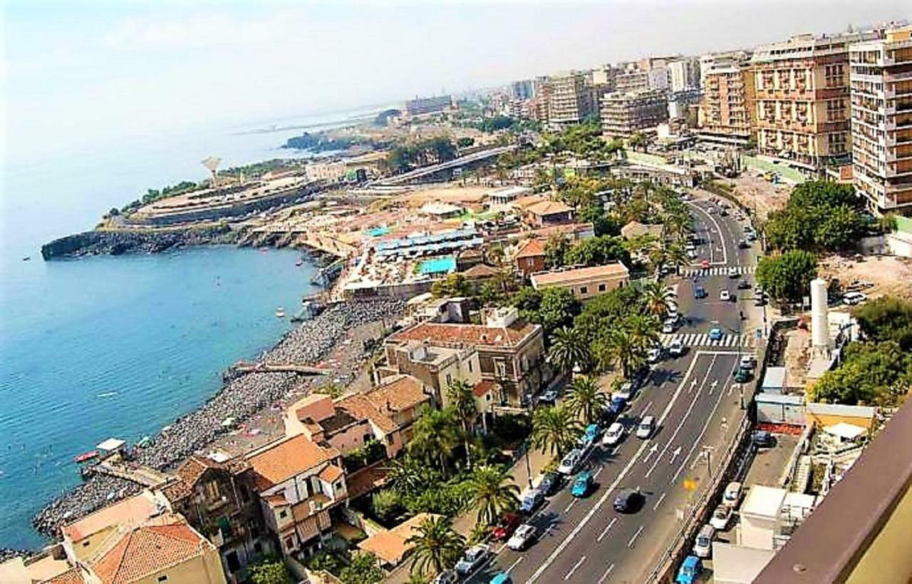 Hotel Seafront In The City à Catane Extérieur photo